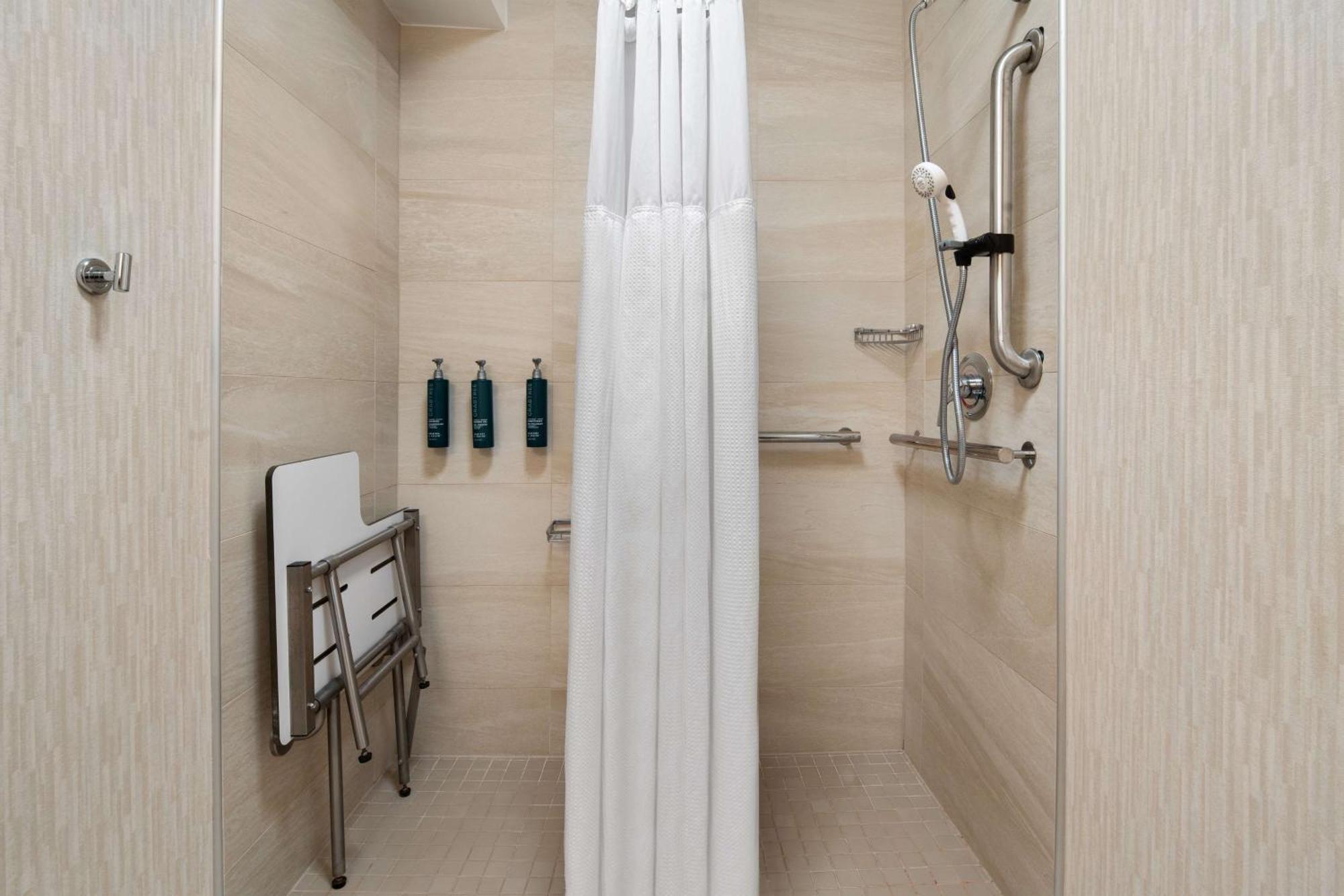 Doubletree By Hilton Hotel Колумбия Экстерьер фото