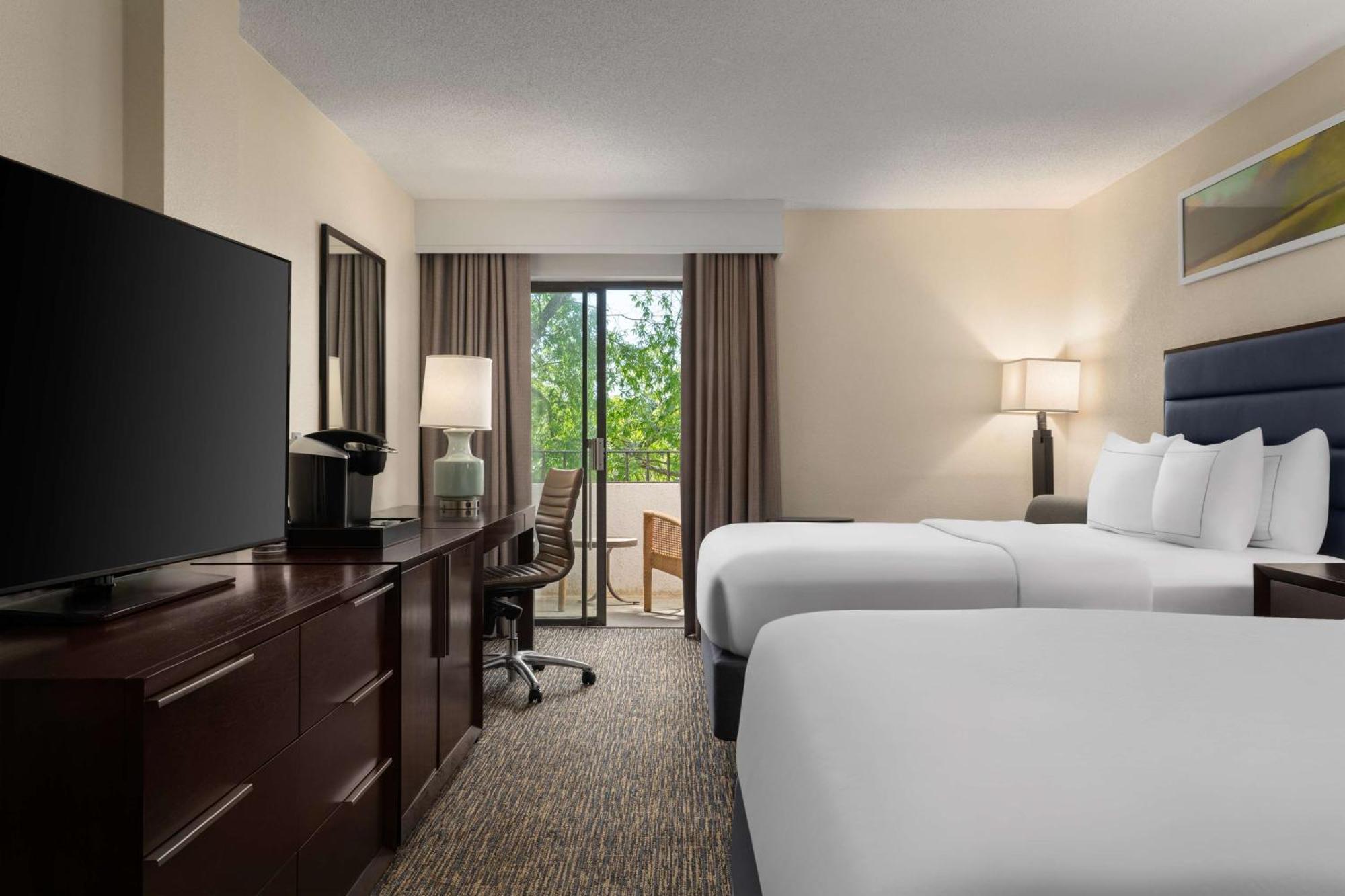 Doubletree By Hilton Hotel Колумбия Экстерьер фото